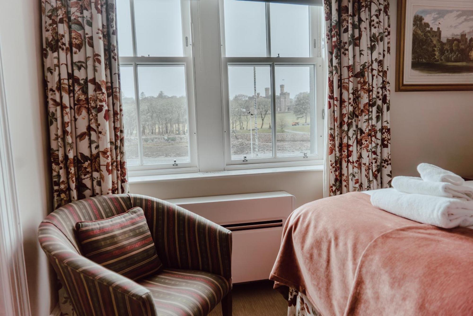 Royal Hotel
